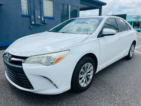 2015 Toyota Camry LE