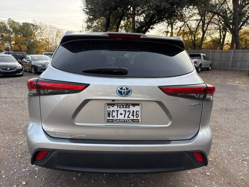 2021 Toyota Highlander Hybrid LE