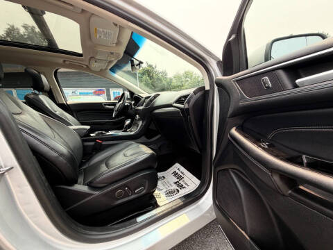 2018 Ford Edge Titanium
