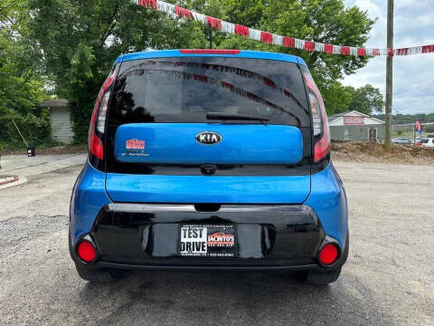 2016 Kia Soul +