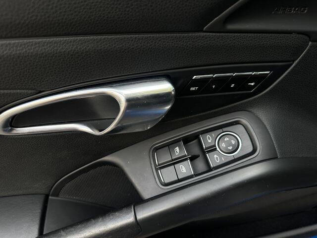 2016 Porsche Boxster S