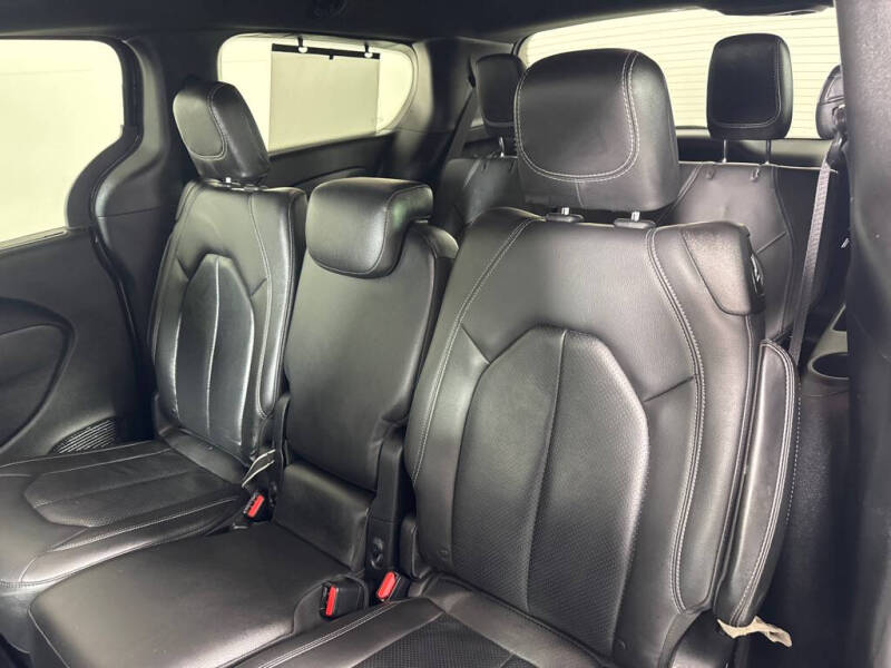 2019 Chrysler Pacifica Touring L Plus