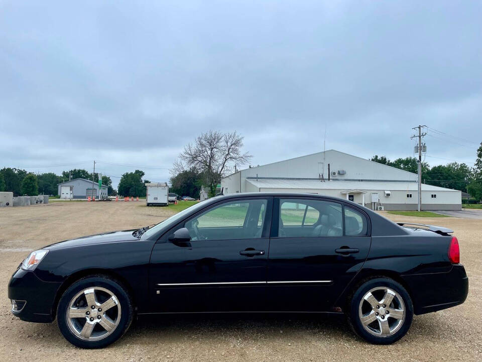 2007 Chevrolet Malibu for sale at Top Gear Auto Sales LLC in Le Roy, MN