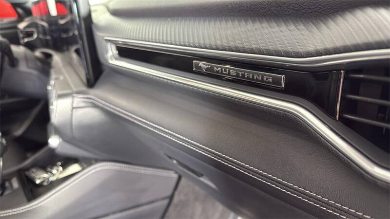 2025 Ford Mustang EcoBoost Premium