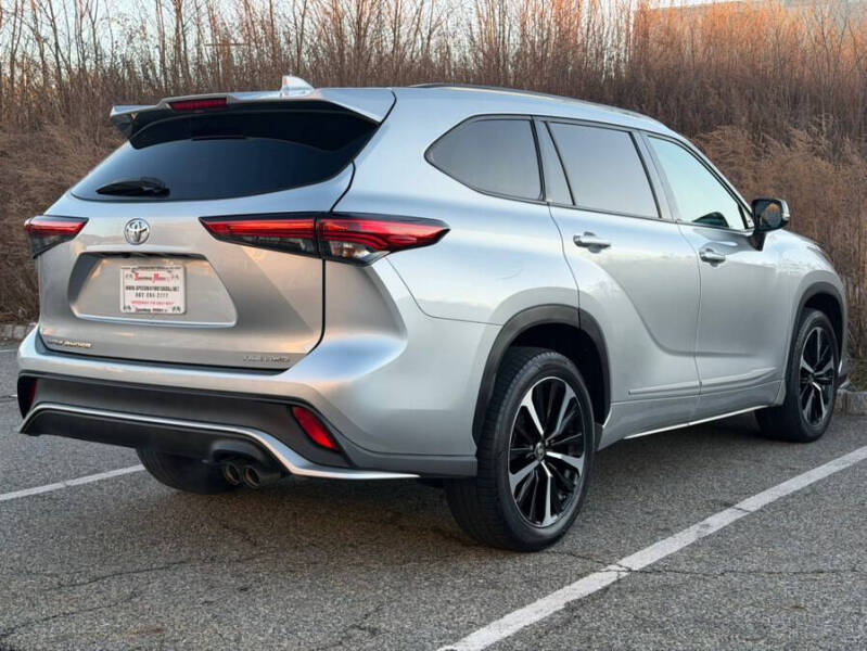 2021 Toyota Highlander XSE