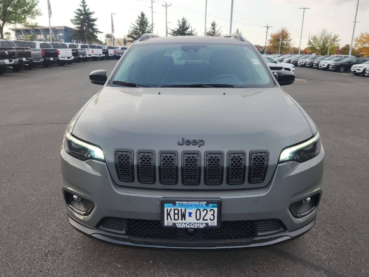 2023 Jeep Cherokee for sale at Victoria Auto Sales in Victoria, MN