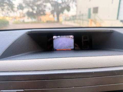 2014 Toyota Sienna LE Mobility 7-Passenger