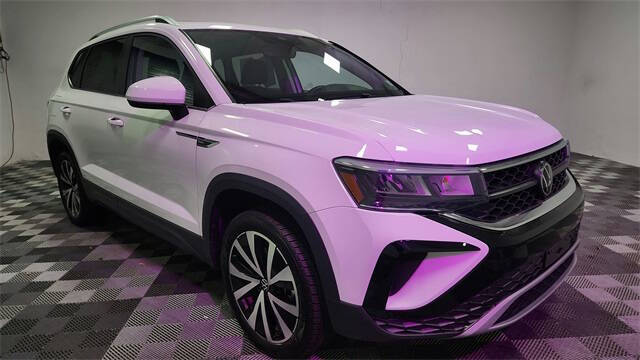 2024 Volkswagen Taos SE