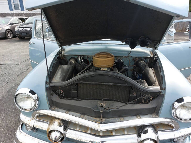1951 Ford Deluxe