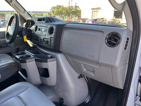 2014 Ford E-Series E-250