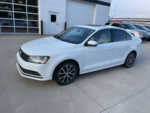 2018 Volkswagen Jetta for sale at EUROPEAN AUTOHAUS in Holland MI
