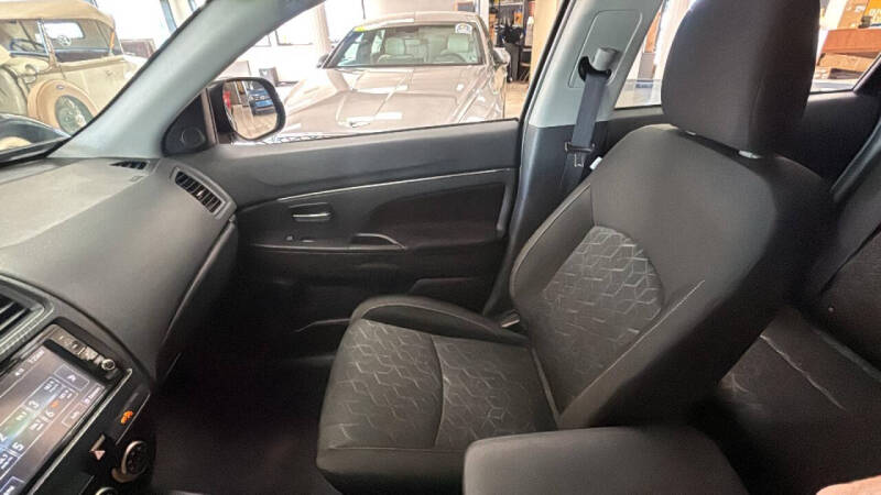 2020 Mitsubishi Outlander Sport