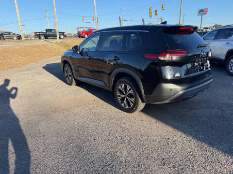 2021 Nissan Rogue SV