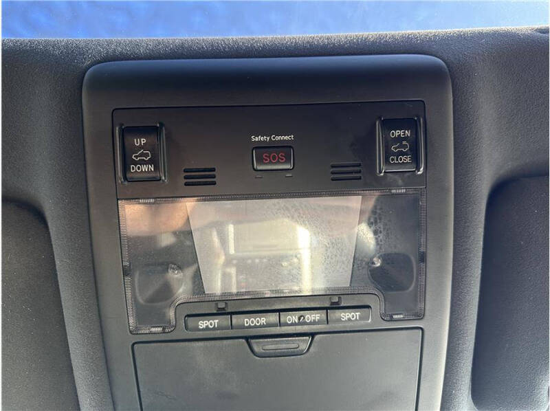 2021 Toyota Land Cruiser Heritage Edition