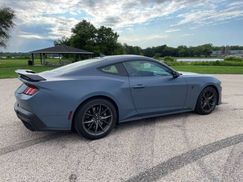 2025 Ford Mustang Dark Horse