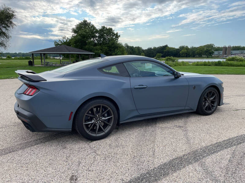 2025 Ford Mustang Dark Horse