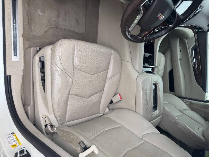 2015 Cadillac Escalade Premium