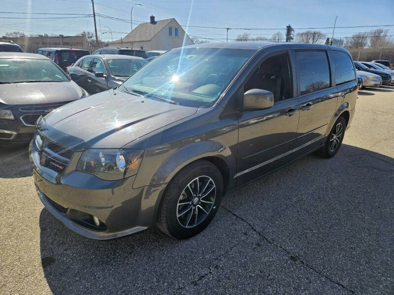 2016 Dodge Grand Caravan for sale at Short Line Auto Inc in Rochester MN