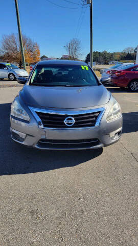 2017 Nissan Altima for sale at D Motors LLC in Smithfield NC