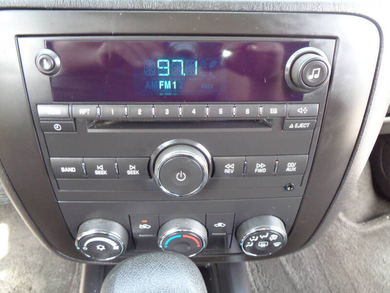 2007 Chevrolet Monte Carlo LS