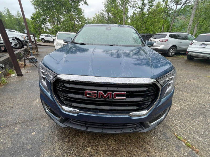 2024 GMC Terrain SLE