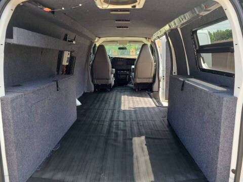 2018 Chevrolet Express 2500