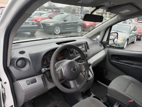 2014 Nissan NV200 S