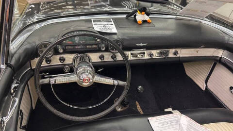1955 Ford Thunderbird