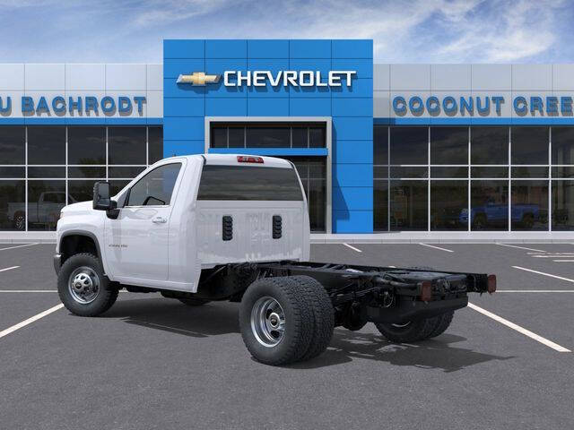 2025 Chevrolet Silverado 3500HD