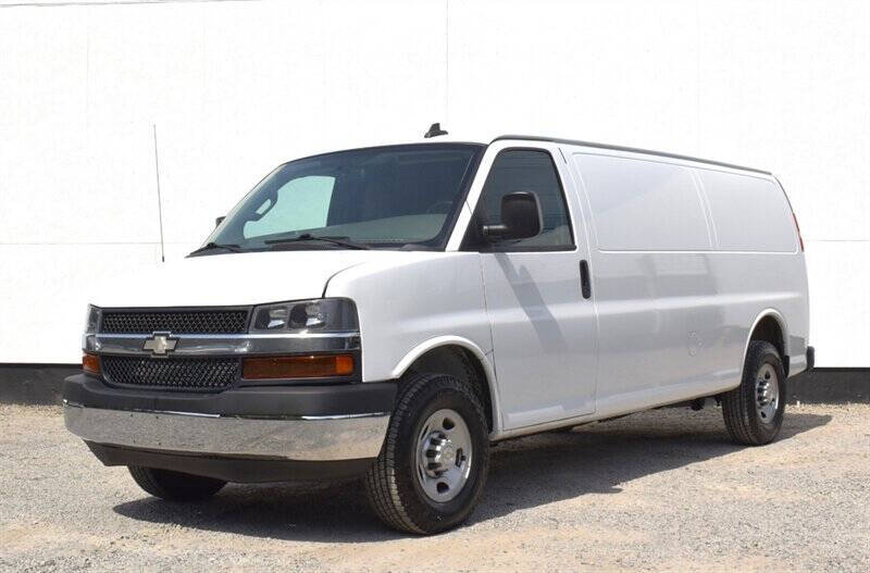 2021 Chevrolet Express 2500