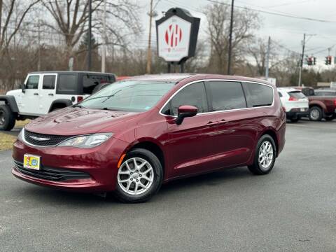 2017 Chrysler Pacifica for sale at Y&H Auto Planet in Rensselaer NY