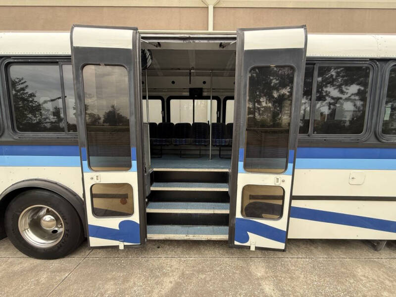 2000 Thomas Built Buses Transit-Liner ER