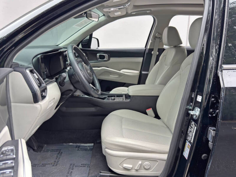 2023 Kia Sorento S