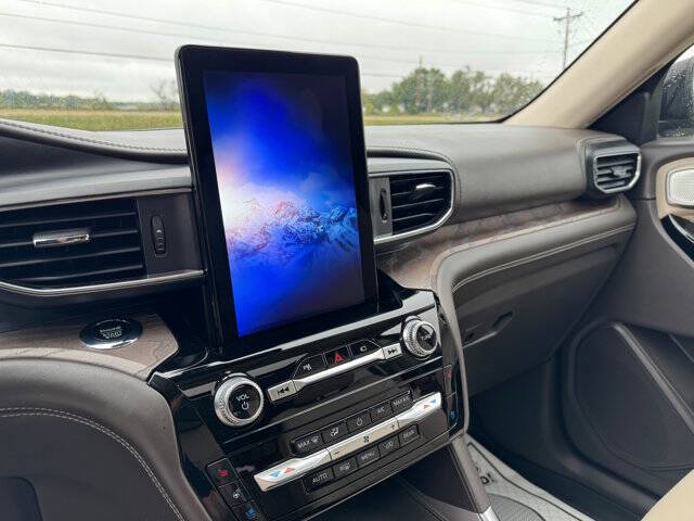 2021 Ford Explorer Platinum