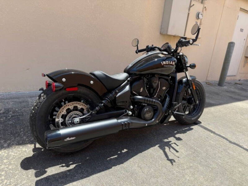 2025 Indian Scout Bobber Limited Bla