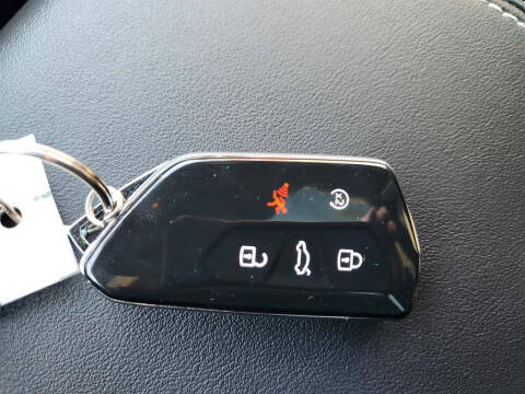 2025 Volkswagen Atlas Cross Sport SEL Premium R-Line 4Motion