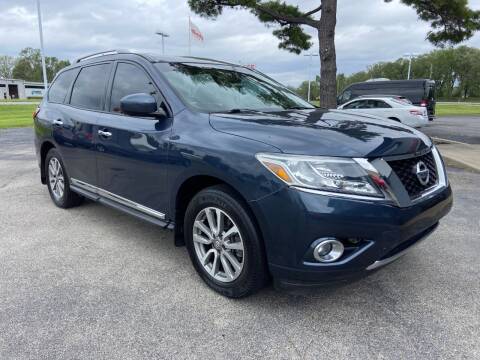 2015 Nissan Pathfinder for sale at Heritage Automotive Sales in Columbus in Columbus IN