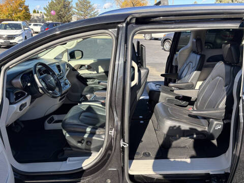 2017 Chrysler Pacifica Limited