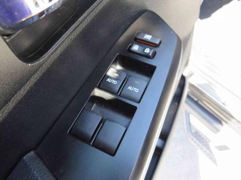 2017 Toyota Tundra Platinum