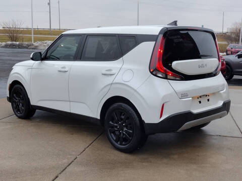 2023 Kia Soul LX