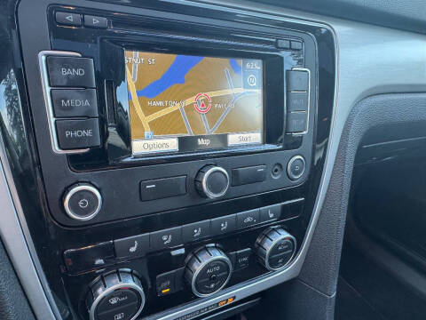 2012 Volkswagen Passat SE PZEV