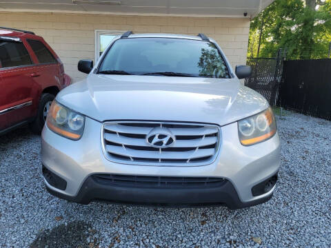 2011 Hyundai Santa Fe for sale at DealMakers Auto Sales in Lithia Springs GA