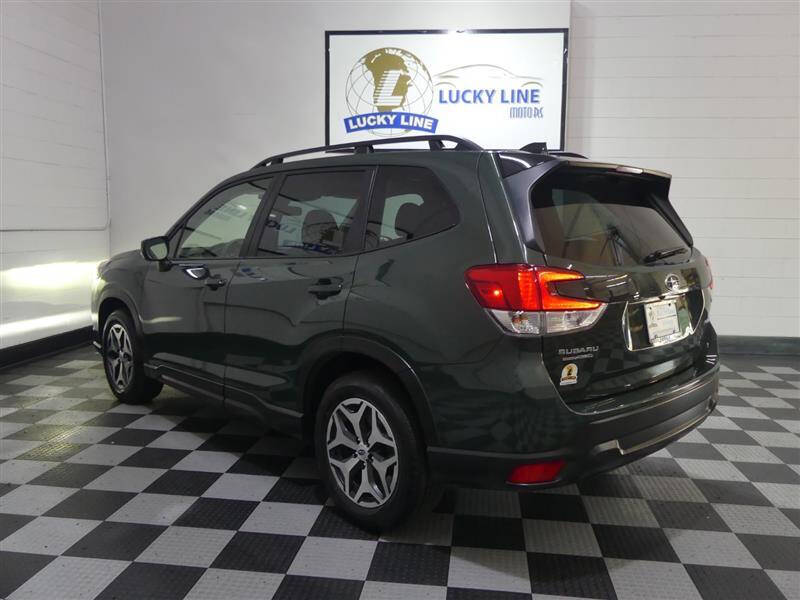 2024 Subaru Forester Premium