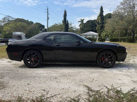 2021 Dodge Challenger SXT