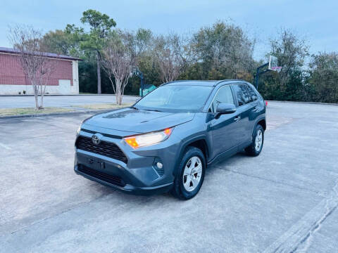 2019 Toyota RAV4 for sale at Crown Auto Sales in Sugar Land TX