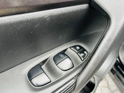 2020 Nissan Rogue Sport S