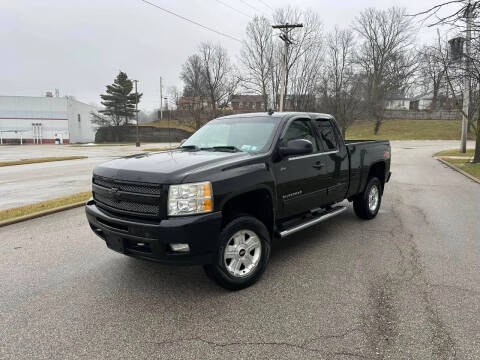 2011 Chevrolet Silverado 1500 for sale at Q and A Motors in Saint Louis MO