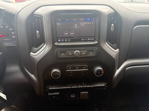 2020 Chevrolet Silverado 1500 Custom