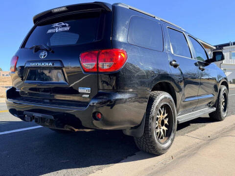 2016 Toyota Sequoia SR5