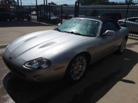 2002 Jaguar XKR